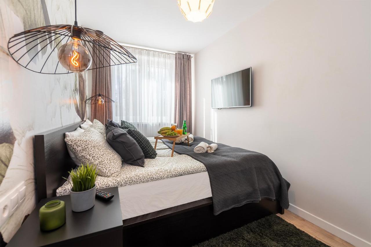 Golden Sands - Winda, 2 Sypialnie Oraz Salon, Lozeczko Turystyczne, Balkon, Play Station 5, Ekspress Do Kawy, Atlas Arena, Zoo, Fala Лодзь Экстерьер фото