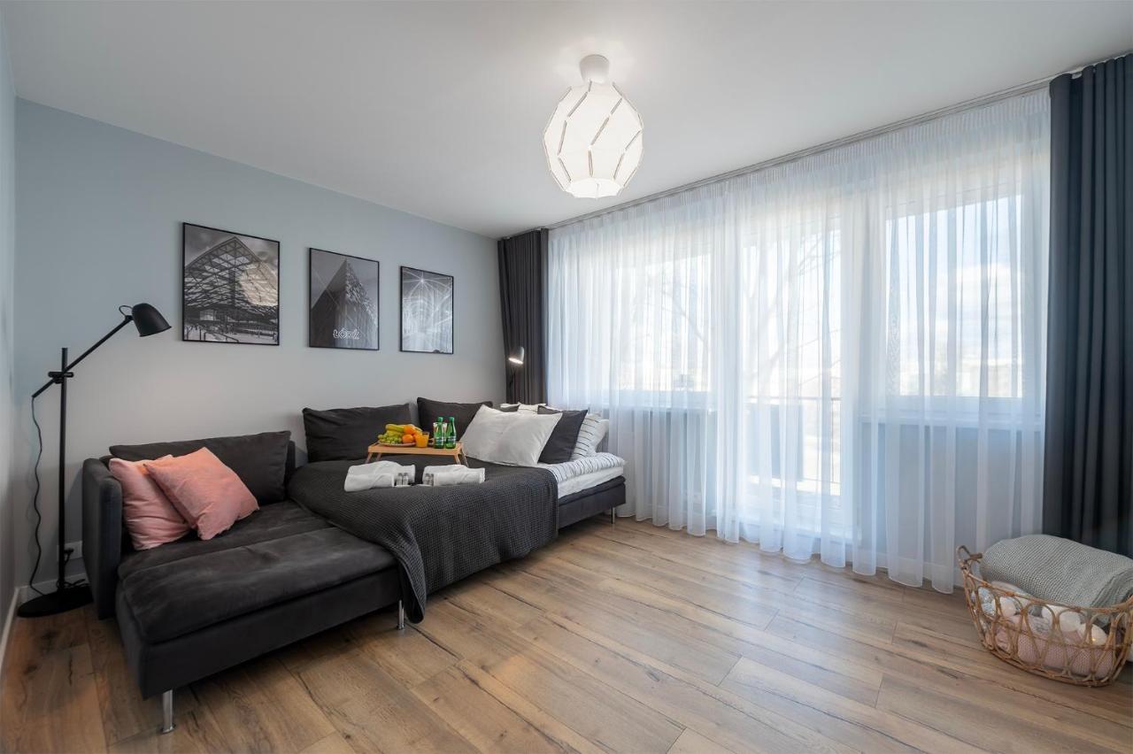 Golden Sands - Winda, 2 Sypialnie Oraz Salon, Lozeczko Turystyczne, Balkon, Play Station 5, Ekspress Do Kawy, Atlas Arena, Zoo, Fala Лодзь Экстерьер фото